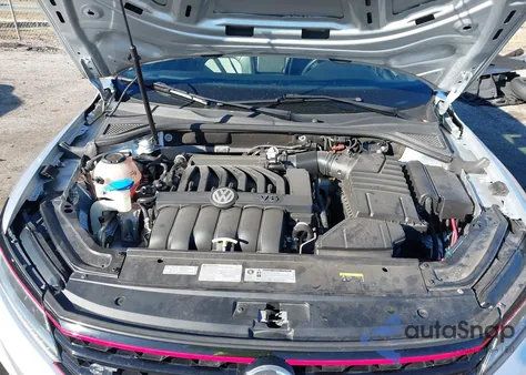 2018 Volkswagen Passat 3.6L V6 Gt from USA, damaged, VIN 1VWJM7A39JC051455